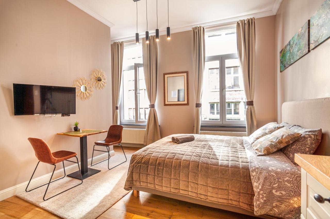 Luxury Suites Boutique By Rikas Hotels Antwerp Exterior photo