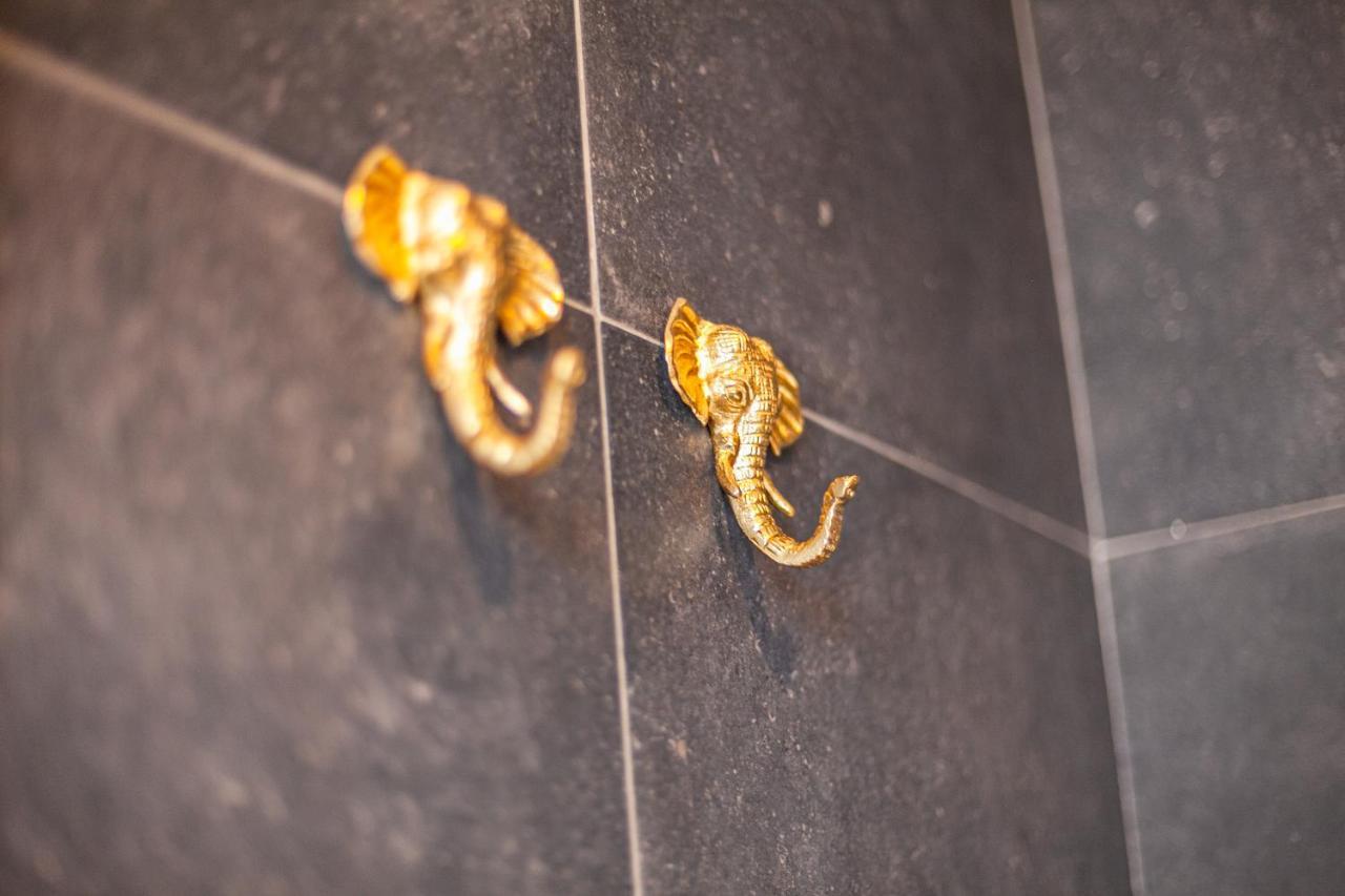 Luxury Suites Boutique By Rikas Hotels Antwerp Exterior photo