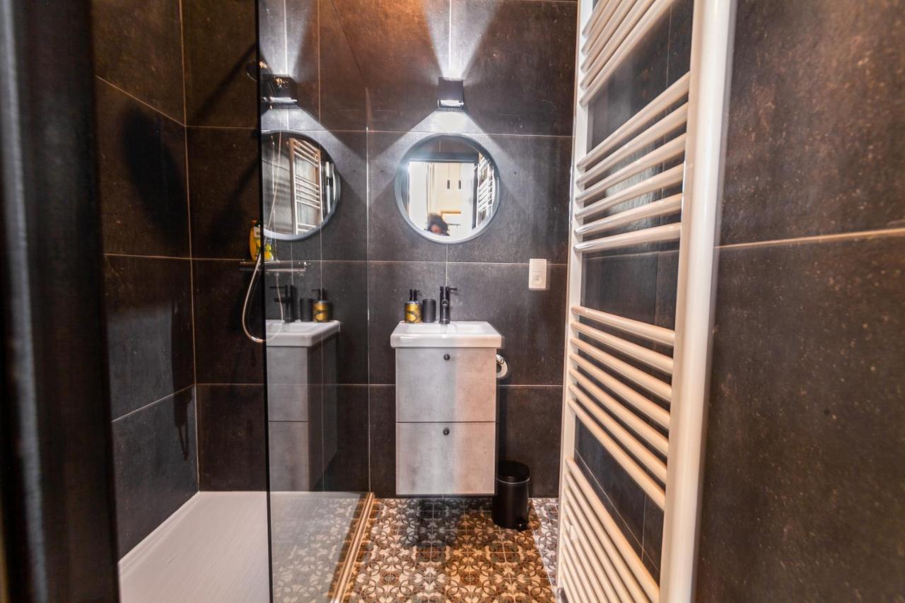 Luxury Suites Boutique By Rikas Hotels Antwerp Exterior photo
